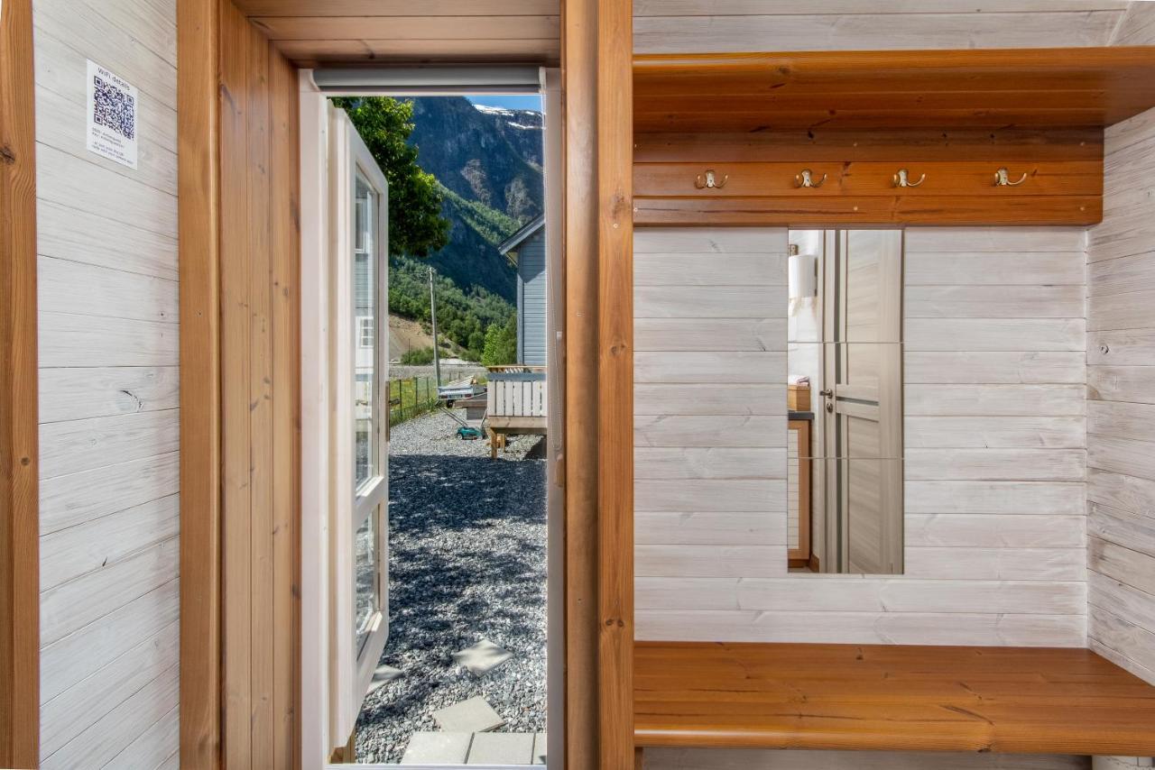 Вилла Tiny House With Terrace Флам Экстерьер фото